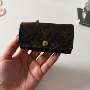 Louis Vuitton Monogram Key Holder